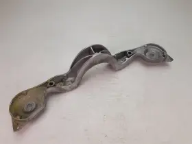 499.bm1d04 2004 Bmw 330ci 330i 325i 325ci E46 Rear Differential Push Rod Bracket / Support