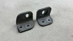 420501430a Audi 2009-2012 R8 Rear Right Lower Suspension Control Arm Bracket Oem