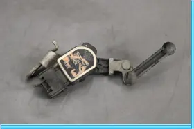 37146788571 Bmw 09-15 750i 750li F01 Front Right Side Suspension Headlight Lever Sensor Oem