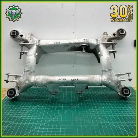 6770828 Bmw 04-10 E60 528i 535i 550i Rear Subframe Crossmember With Sway Bar Oem