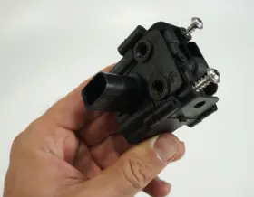 Bmw F07 550i 535i 11-2016 Gt Air Supply Suspension Solenoid Valve Block