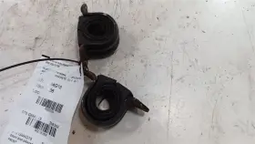 976.gm4g15 Buick Encore Sway Bar Bushing Mounting Bracket 2013 2014 2015 2016