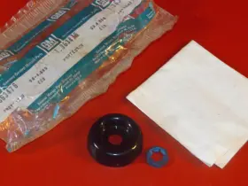 363476 Chevrolet Nos Gm 1976 Chevette / Upper Control Arm Protective Kit