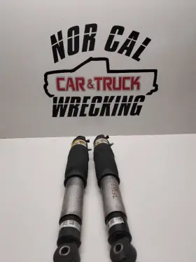 22253665-19368459 Chevrolet Truck 22253665-19368459- Tahoe 2007-2014 Rear Shock Absorbers Pair 72024 Oem Used 22253665-19368459 Chevrolet Truck 22253665-19368459- Tahoe 2007-2014 Rear Shock Absorbers Pair 72024 Oem Used