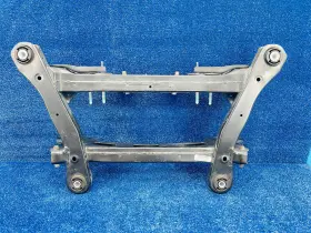 68165808ab Chrysler 2015 2017 200 Rear Subframe Suspension Crossmember Oem