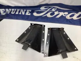 C3dz-3382-b Ford 1960 63 1965 Falcon Ranchero Sprint Comet Front Suspension Spring Cover Bracket