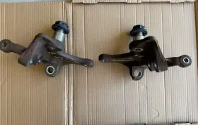 F4z8aa Ford 94-95 Mustang Sn95 Spindles 5 Lug Brake Conversion Fox Body F4z7 Aa F4z8