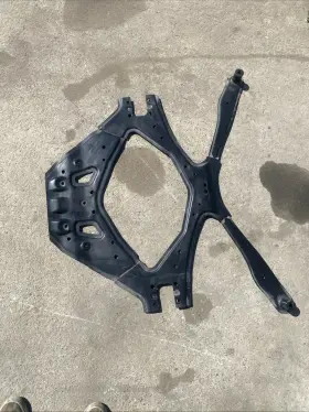 50390-trt-a00 Honda 2017-2020 Clarity Oem Rear Subframe Crossmember Cradle