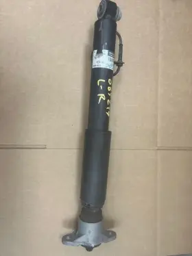 526.hy1v13 Hyundai Equus 2013 Shock Absorber 320935