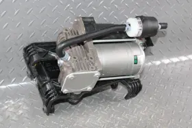 C2d42519 Jaguar 16-19 Xj Oem Suspension Air Ride Compressor Pump Assembly Factory Bracket Wty Oe
