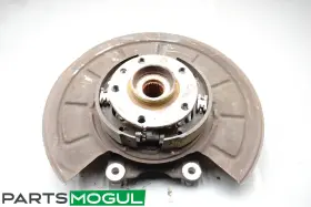 670006805 Maserati 2014-2016 Quattroporte Rear Right Spindle Knuckle And Hub Oem