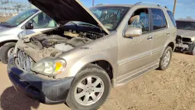 1633500208 Mercedes-benz 98-05 Ml350 Passenger Right Rear Knuckle Assembly Stub Axle With Hub