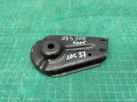 2213520046 Mercedes-benz 07-14 W221 C216 S550 Cl550 Rear Left Crossmember Mount Bracket Oem