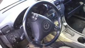 235.mb1d07 Mercedes-benz C230 2007 Steering Wheel 30859761