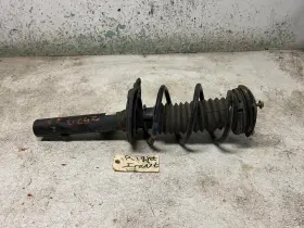 4060a682 Mitsubishi 2022 Outlander Passenger Side Front Coil Spring Strut Oem Id