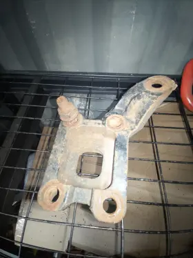 C16-6001m01 Oe Genuine Part Peterbilt U Bolt Bottom Plate Lh