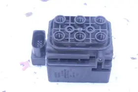 1515240008-18549 Porsche 2005 Cayenne Air Ride Suspension Solenoid Valve Block