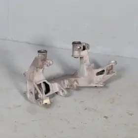 99733115104 Porsche 2005-2012 911 997 Left Rear Suspension Bracket Oem Used