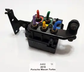 Porsche 9a7.616.014 2015-2018 Oem Macan Turbo 95b Air Suspension Valve Block