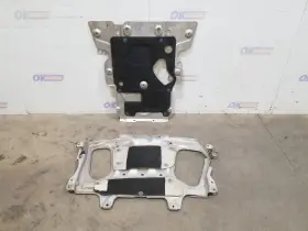 Lr096501 Rover 19 Range Sport Hse Crossmember Shields