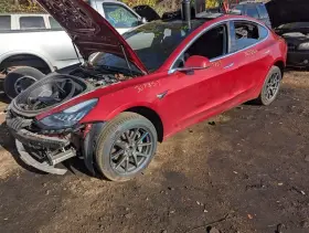 515.ts1p18 Tesla 2018 Model 3 Right Passengers Front Spindle/knuckle 1751556