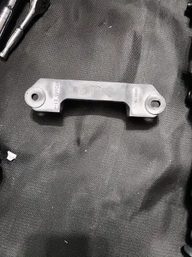 892445 Tesla Model 3 Lath Cross Fastening Of A Steering Column 18-22 Oem