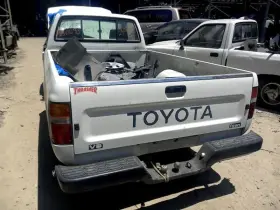 435-58430a Toyota 89 90 91 92 Pickup Rear Axle 1 Ton Single Wheel