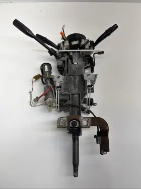 45200-0c120 Toyota 2006-07 Sequoia Bare Steering Column With Key And Remote Oem