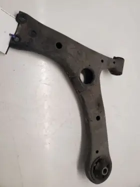 48069-02300 Toyota Corolla Front Left Lower Control Arm 2014-2019 1.8l 4cyl