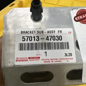 57013-47030 Toyota / Lexus Oem Genuine Bracket Sub-assy Front Side Member Rh