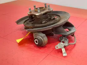 423040e020 Toyota Trucks 14-19 Highlander Fwd Rear Spindle Knuckle Right Passenger Side Oem