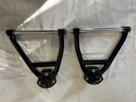 Ar-07um Van Steel Tubular Upper Control Arms For 63-82 Corvette