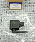 Headlight Level / Ride Height Sensor For Mercedes A0105427717 A0105427617 916870 New. Price: $20.00.